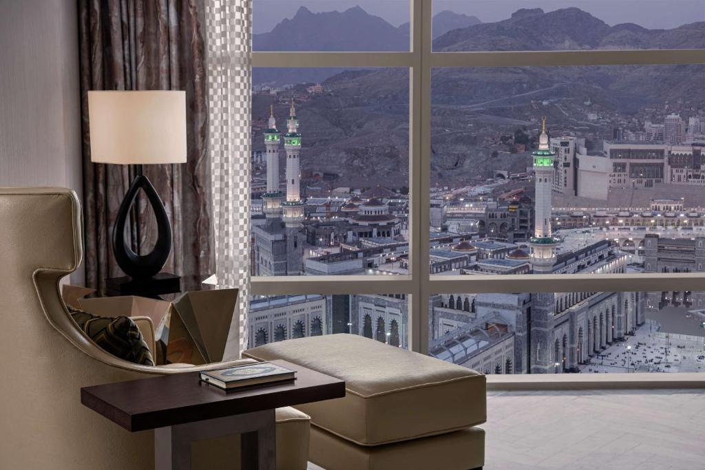 Makkah Hotels for Solo Umrah